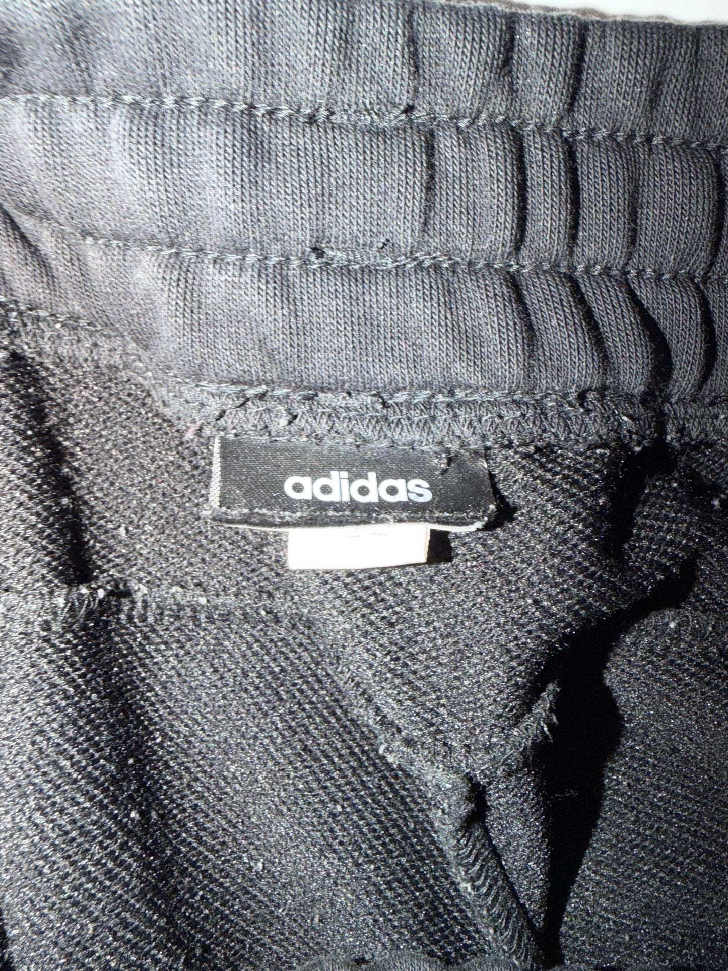 Adidas sporta bikses – Melnas